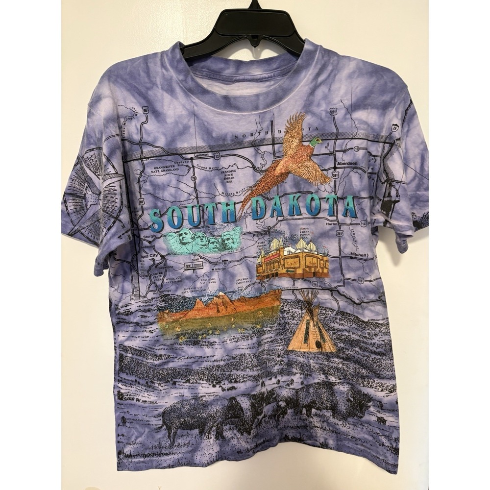 Vintage South Dakota AOP T-shirt Size M